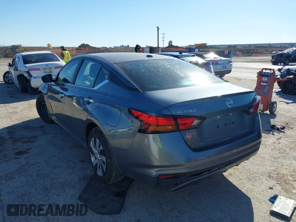 2020 Nissan Altima S with VIN 1N4BL4BV0LC258253, listed as a IAAI auction lot 41735757 with 97,561 mi miles and . Bid and sale history available at carsss.com. Image 3.