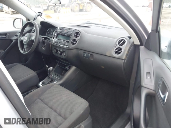 2012 Volkswagen Tiguan S with VIN WVGBV7AX9CW518118, listed as a IAAI auction lot 42080089 with 79,341 mi miles and . Bid and sale history available at DreamBid. Image 5.