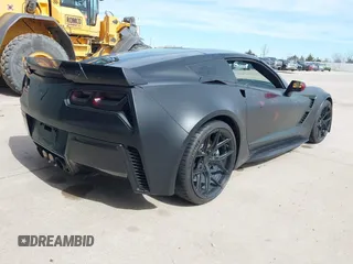 2017 Chevrolet Corvette Grand Sport 2LT with VIN 1G1YY2D70H5105112, listed as a IAAI auction lot 41610621 with 60,283 mi miles. Bid and sale history available at carsss.com. Image 4.