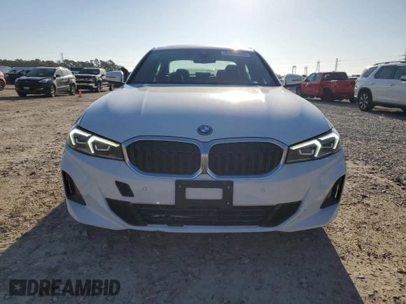 2024 BMW 3 Series 330e with VIN 3MW39FF09R8D93607, listed as a Copart auction lot 51663685 with 20,577 mi miles and Clean Title. Bid and sale history available at carsss.com. Image 5.