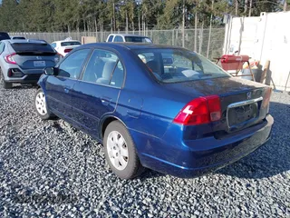 2002 Honda Civic EX with VIN 2HGES26712H500975, listed as a IAAI auction lot 42082728 with 172,407 mi miles and . Bid and sale history available at DreamBid. Image 3.