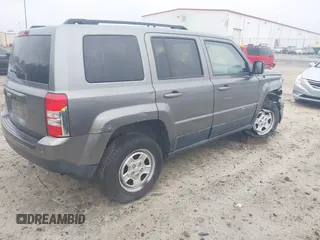 2012 Jeep Patriot Sport with VIN 1C4NJRBB1CD509517, listed as a IAAI auction lot 40786389 with 134,343 mi miles and . Bid and sale history available at DreamBid. Image 4.