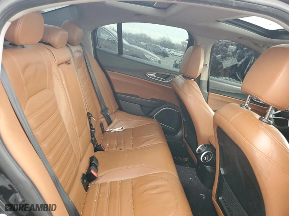 2017 Alfa Romeo Giulia Ti with VIN ZARFAECNXH7536474, listed as a Copart auction lot 86196034 with 87,461 mi miles and Salvage Title. Bid and sale history available at carsss.com. Image 10.