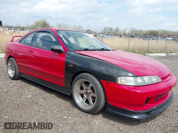 1995 Acura Integra GS-R with VIN JH4DC2393SS002751, listed as a IAAI auction lot 42159119 with 105,978 mi miles. Bid and sale history available at carsss.com. Image 1.