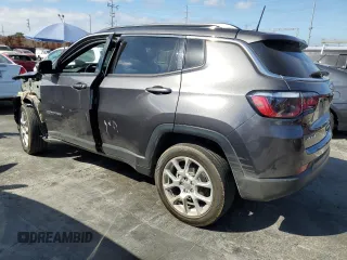 2023 Jeep Compass Latitude Lux z VIN 3C4NJDFN3PT507260, wystawiony jako Copart lot #71025924 z przebiegiem 48 214 mil mil oraz Szkoda całkowita • Salvage title. Historia ofert i sprzedaży dostępna na DreamBid. Obrazek 2.