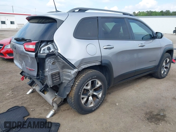2018 Jeep Cherokee Trailhawk с VIN 1C4PJMBXXJD526398, выставлен на аукционе IAAI как лот 42105800 с пробегом 55 670 миль миль и . История ставок и продаж доступна на DreamBid. Изображение 4.