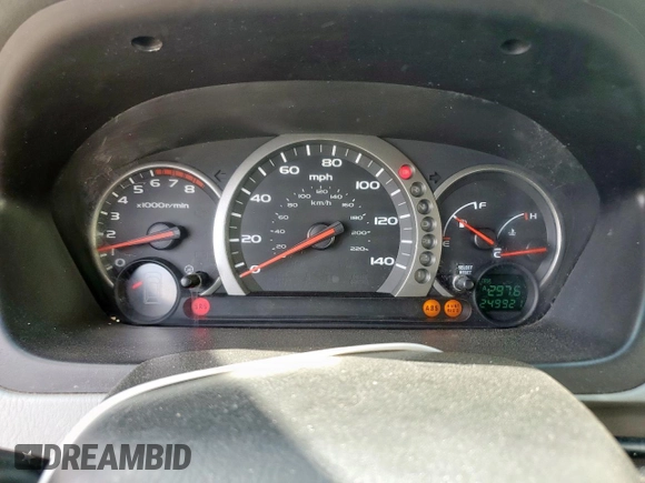 2003 Honda Pilot EX z VIN 2HKYF18583H593038, wystawiony jako Copart lot #59750725 z przebiegiem 249 921 mil mil oraz Czysty tytuł • Clean title. Historia ofert i sprzedaży dostępna na DreamBid. Obrazek 9.