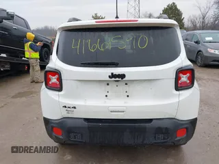 2018 Jeep Renegade Sport with VIN ZACCJBAB7JPH59147, listed as a IAAI auction lot 41661590 with 70,390 mi miles. Bid and sale history available at carsss.com. Image 16.