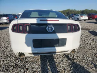 2014 Ford Mustang V6 with VIN 1ZVBP8AM2E5264414, listed as a Copart auction lot 51498755 with 162,595 mi miles and Salvage Title. Bid and sale history available at carsss.com. Image 6.