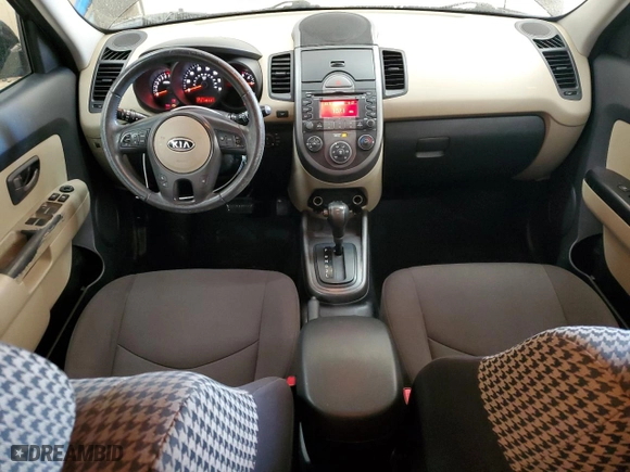 2010 Kia Soul ! with VIN KNDJT2A22A7062256, listed as a Copart auction lot 49966715 with 214,833 mi miles and Salvage Title. Bid and sale history available at carsss.com. Image 8.