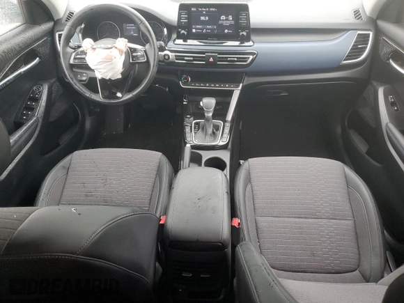 2023 Kia Seltos S z VIN KNDEUCAA6P7412900, wystawiony jako Copart lot #57625615 z przebiegiem 23 085 mil mil oraz Szkoda całkowita • Salvage title. Historia ofert i sprzedaży dostępna na DreamBid. Obrazek 8.