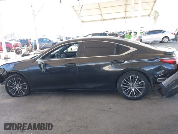 2023 Lexus ES 300h with VIN 58ADA1C15PU029980, listed as a IAAI auction lot 40486848 with 49,775 mi miles and . Bid and sale history available at DreamBid. Image 15.