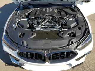 2023 BMW M8 Competition z VIN WBSDZ0C08PCL26827, wystawiony jako Copart lot #36275083 z przebiegiem Nie podano mil oraz . Historia ofert i sprzedaży dostępna na DreamBid. Obrazek 12.