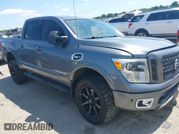 2017 Nissan Titan SV z VIN 1N6AA1E55HN551578, wystawiony jako IAAI lot #42392063 z przebiegiem 123 077 mil mil oraz . Historia ofert i sprzedaży dostępna na DreamBid. Obrazek 1.