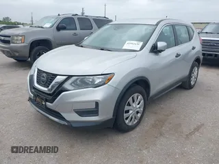 2020 Nissan Rogue S z VIN 5N1AT2MV1LC808854, wystawiony jako IAAI lot #41911120 z przebiegiem 162 642 mil mil oraz . Historia ofert i sprzedaży dostępna na DreamBid. Obrazek 17.