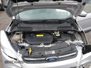 2016 Ford Escape SE с VIN 1FMCU0GX9GUC65339, выставлен на аукционе IAAI как лот 42332644 с пробегом 73 696 миль миль и . История ставок и продаж доступна на DreamBid. Изображение 10.