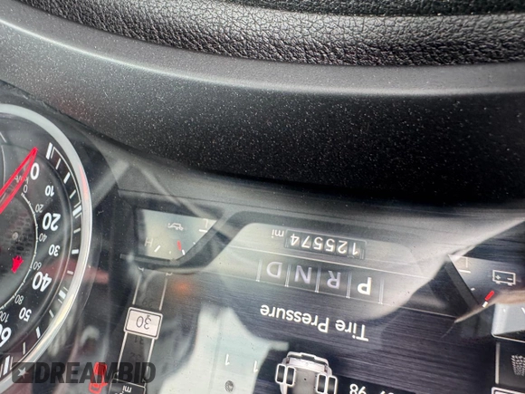 2022 Ram 5500 Tradesman z VIN 3C7WRNDL2NG103315, wystawiony jako Copart lot #59128405 z przebiegiem 125 574 mil mil oraz Czysty tytuł • Clean title. Historia ofert i sprzedaży dostępna na DreamBid. Obrazek 8.
