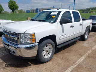 2013 Chevrolet Silverado 1500 LT with VIN 3GCPKSE70DG185517, listed as a IAAI auction lot 42062395 with 173,083 mi miles and . Bid and sale history available at DreamBid. Image 19.
