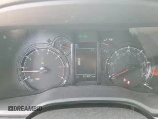 2020 Toyota 4Runner SR5 with VIN JTEBU5JR6L5753722, listed as a Copart auction lot 58841615 with 90,985 mi miles and Salvage title. Bid and sale history available at DreamBid. Image 9.
