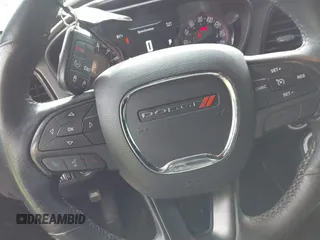 2017 Dodge Challenger SXT Plus с VIN 2C3CDZAG2HH531679, выставлен на аукционе IAAI как лот 42532732 с пробегом 110 964 миль миль и . История ставок и продаж доступна на DreamBid. Изображение 11.