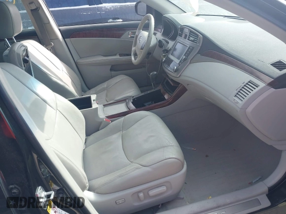 2011 Toyota Avalon with VIN 4T1BK3DB2BU410886, listed as a IAAI auction lot 41402725 with 163,580 mi miles and . Bid and sale history available at DreamBid. Image 5.
