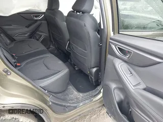 2024 Subaru Forester Premium z VIN JF2SKADC2RH503185, wystawiony jako IAAI lot #42178360 z przebiegiem 23 250 mil mil oraz . Historia ofert i sprzedaży dostępna na DreamBid. Obrazek 8.