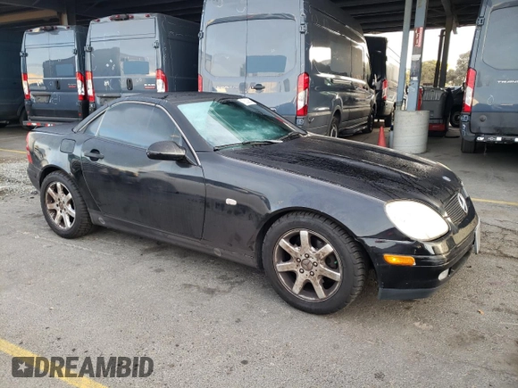 1998 Mercedes-Benz SLK 230/320 with VIN WDBKK47F5WF021225, listed as a Copart auction lot 78229924 with 134,482 mi miles and Salvage Title. Bid and sale history available at DreamBid. Image 4.