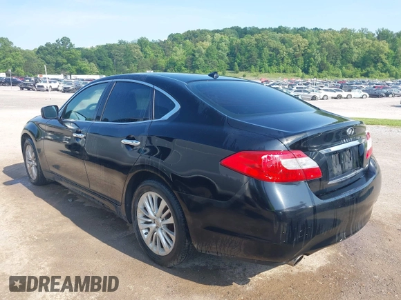 2012 Infiniti M with VIN JN1BY1AP7CM331533, listed as a IAAI auction lot 42149759 with 123,186 mi miles. Bid and sale history available at carsss.com. Image 3.