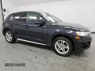 2018 Audi Q5 Premium with VIN WA1ANAFY4J2185999, listed as a Copart auction lot 50827985 with 66,195 mi miles and Clean Title. Bid and sale history available at DreamBid. Image 4.