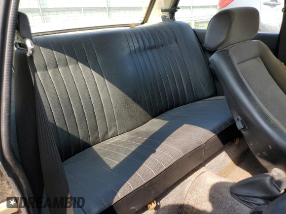 1983 BMW 3 Series z VIN WBAAG3306D9005277, wystawiony jako Copart lot #71227614 z przebiegiem 190 318 mil mil oraz Czysty tytuł • Clean title. Historia ofert i sprzedaży dostępna na DreamBid. Obrazek 10.