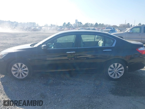 2013 Honda Accord Sdn EX-L with VIN 1HGCR2F85DA147590, listed as a IAAI auction lot 41532019 with 166,433 mi miles. Bid and sale history available at carsss.com. Image 14.