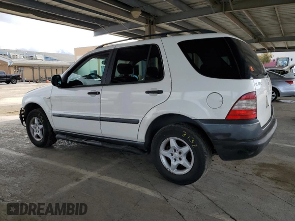 1999 Mercedes-Benz M 320/430/500 with VIN 4JGAB54E9XA130876, listed as a Copart auction lot 51714835 with 191,810 mi miles and Salvage Title. Bid and sale history available at DreamBid. Image 2.