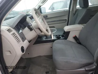 2009 Ford Escape XLS z VIN 1FMCU02799KC31553, wystawiony jako Copart lot #55219775 z przebiegiem 109 154 mil mil oraz Szkoda całkowita • Salvage title. Historia ofert i sprzedaży dostępna na DreamBid. Obrazek 7.