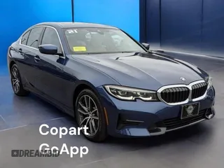 2021 BMW 3 Series 330i xDrive with VIN WBA5R7C05MFL07XXX, listed as a Copart auction lot 48625465 with 33,325 mi miles and Clean Title. Bid and sale history available at carsss.com. Image 1.
