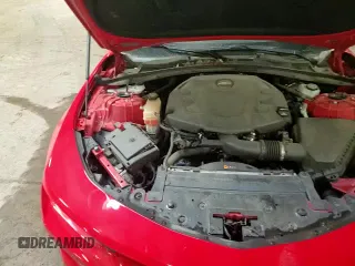 2017 Chevrolet Camaro 2LT z VIN 1G1FC3DS7H0109784, wystawiony jako Copart lot #48051245 z przebiegiem 43 445 mil mil oraz Czysty tytuł • Clean title. Historia ofert i sprzedaży dostępna na DreamBid. Obrazek 13.