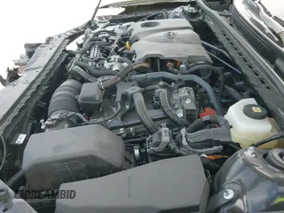 2025 Toyota Camry SE z VIN 4T1DAACK7SU586110, wystawiony jako IAAI lot #43388748 z przebiegiem 7 264 mil mil oraz . Historia ofert i sprzedaży dostępna na DreamBid. Obrazek 22.