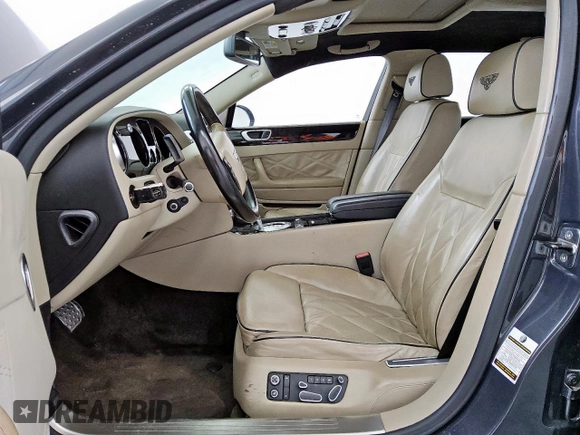 2013 Bentley Flying Spur с VIN SCBBP9ZA4DC081659, выставлен на аукционе Copart как лот 57568525 с пробегом 102 570 миль миль и Чистый • Clean title. История ставок и продаж доступна на DreamBid. Изображение 7.
