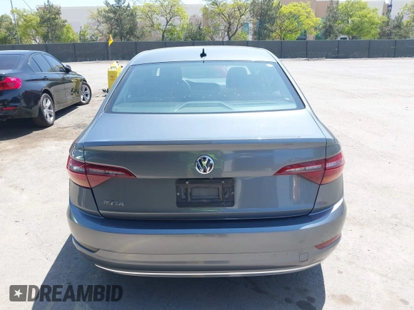 2019 Volkswagen Jetta S z VIN 3VWC57BUXKM074708, wystawiony jako IAAI lot #42151448 z przebiegiem 189 430 mil mil oraz . Historia ofert i sprzedaży dostępna na DreamBid. Obrazek 16.