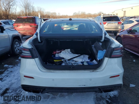 2020 Nissan Maxima SR with VIN 1N4AA6EV7LC385655, listed as a Copart auction lot 45898865 with 41,924 mi miles and Salvage title. Bid and sale history available at DreamBid. Image 6.