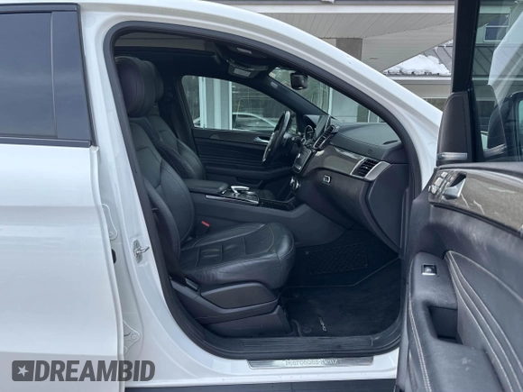 2016 Mercedes-Benz GLE 450 AMG z VIN 4JGED6EB7GA015893, wystawiony jako IAAI lot #41664458 z przebiegiem 75 092 mil mil oraz . Historia ofert i sprzedaży dostępna na DreamBid. Obrazek 5.