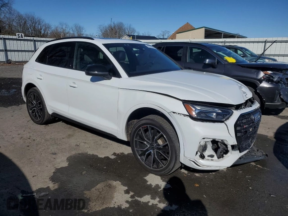 2021 Audi SQ5 Premium Plus with VIN WA1B4AFYXM2027503, listed as a Copart auction lot 49532945 with 68,674 mi miles and Salvage Title. Bid and sale history available at carsss.com. Image 4.