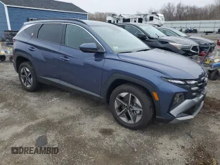 2025 Hyundai Tucson SEL with VIN 5NMJBCDE3SH475490, listed as a Copart auction lot 49822975 with 3,328 mi miles and Salvage Title. Bid and sale history available at carsss.com. Image 4.