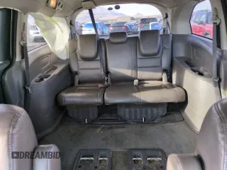 2011 Honda Odyssey EX-L with VIN 5FNRL5H63BB002480, listed as a Copart auction lot 84211304 with 160,316 mi miles and Salvage Title. Bid and sale history available at carsss.com. Image 10.