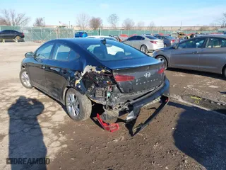 2020 Hyundai Elantra SEL with VIN 5NPD84LF6LH591640, listed as a IAAI auction lot 41586720 with 31,496 mi miles. Bid and sale history available at carsss.com. Image 6.
