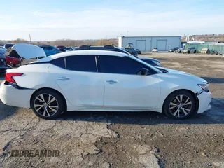2016 Nissan Maxima SV with VIN 1N4AA6AP3GC377470, listed as a IAAI auction lot 40946380 with 85,768 mi miles and . Bid and sale history available at carsss.com. Image 12.