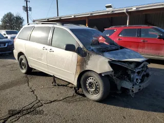 2008 Toyota Sienna XLE with VIN 5TDBK22C18S019252, listed as a Copart auction lot 47625775 with 0 mi miles and Non Repairable. Bid and sale history available at carsss.com. Image 4.
