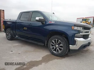 2019 Chevrolet Silverado 1500 LT with VIN 3GCUYDED0KG134986, listed as a IAAI auction lot 40829041 with Not Provided miles. Bid and sale history available at carsss.com. Image 1.