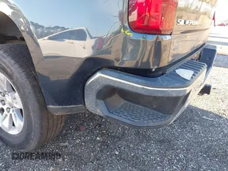 2019 Chevrolet Silverado 1500 LT with VIN 1GCRWCED7KZ293042, listed as a IAAI auction lot 41639966 with 110,784 mi miles and . Bid and sale history available at DreamBid. Image 6.