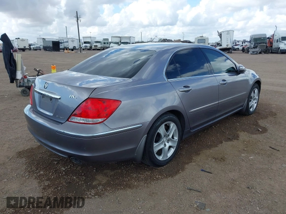 2008 Acura RL Tech Pkg with VIN JH4KB16638C003424, listed as a IAAI auction lot 41657001 with 81,612 mi miles. Bid and sale history available at carsss.com. Image 4.