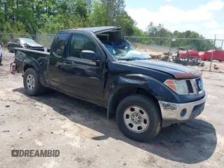 2007 Nissan Frontier SE with VIN 1N6AD06U67C429989, listed as a IAAI auction lot 42030392 with 524,433 mi miles and . Bid and sale history available at DreamBid. Image 1.